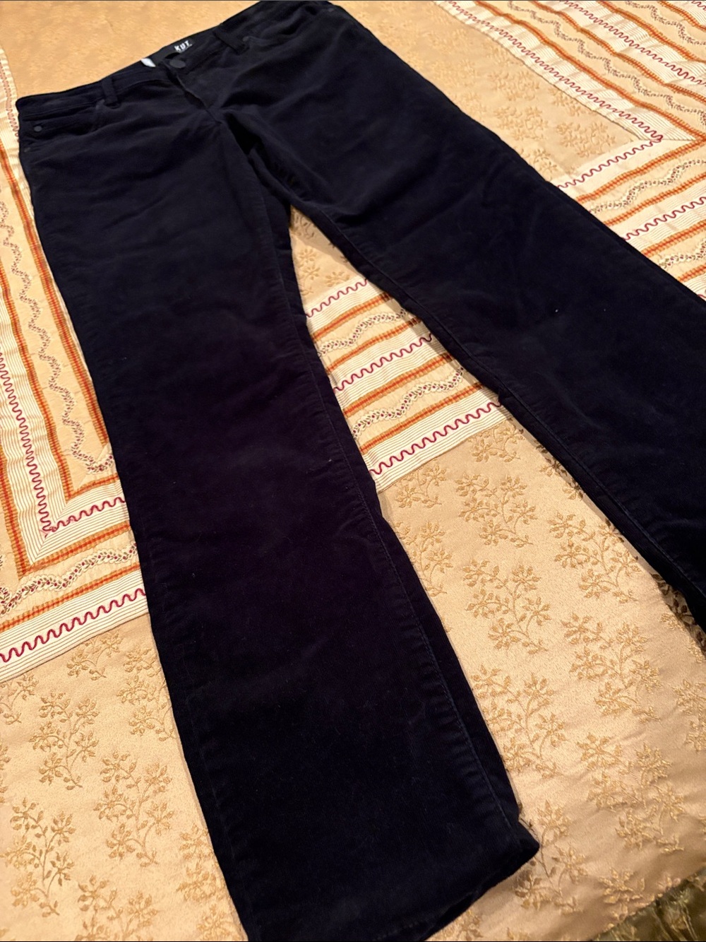 Kut from the Kloth Black Corduroy Straight Leg Jeans, “Catherine Boyfriend” 6
